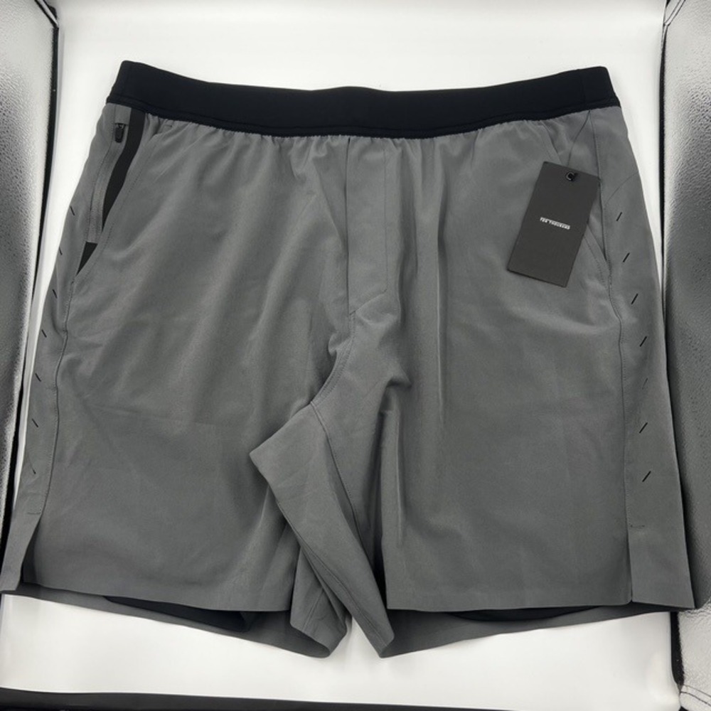 NWT Ten Thousand Men's XL Iron Grey 7 Inch Interval Lined Training Shorts